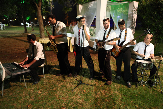 תמונה של להקת קולות - להקות / תזמורות