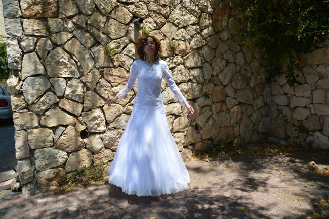 תמונה של Vered סטודיו לשמלות כלה - שמלות כלה צנועות