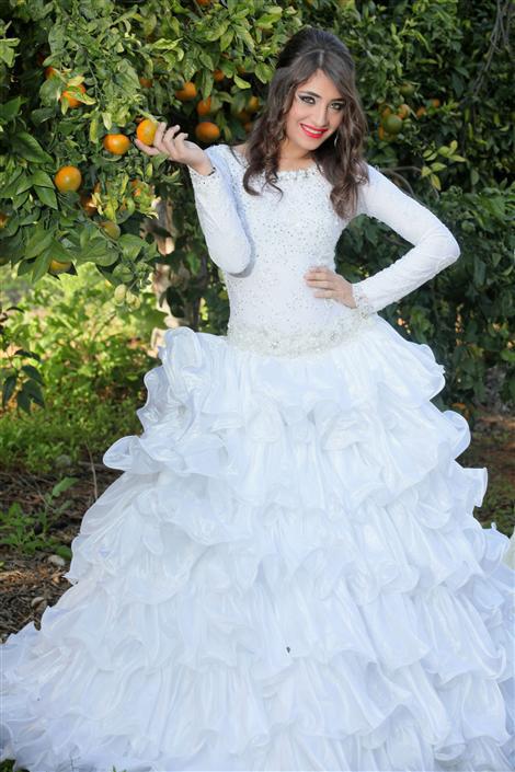 תמונה של היופי שבך - גמח שמחות כלה יוקרתי - שמלות כלה צנועות